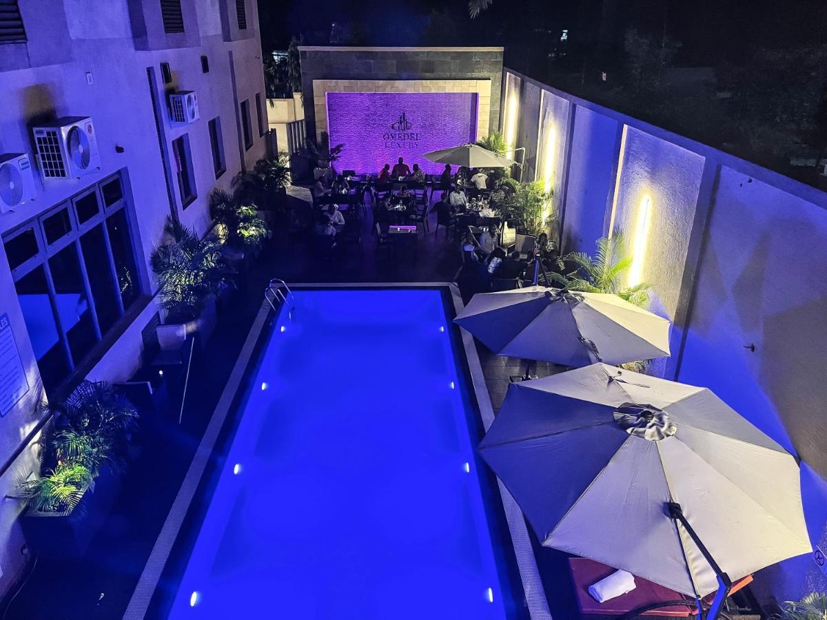 Omedel Luxury Hotel Enugu Exterior photo